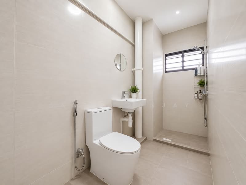 906 Jurong West Street 91, 906 Jurong West Street 91, 3 Bedrooms, 1,561 sqft, HDB Flat For Sale, by Sanjay Sanjay, 500136667 - Bathroom - PropertyGuru.com.sg