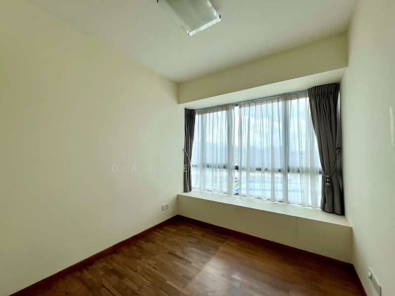 Dakota Residences, 38 Dakota Crescent, 2 Bedrooms, 1,023 sqft, Condominium For Sale, by Daniel Lim, 500136678 - Common Bedroom - PropertyGuru.com.sg