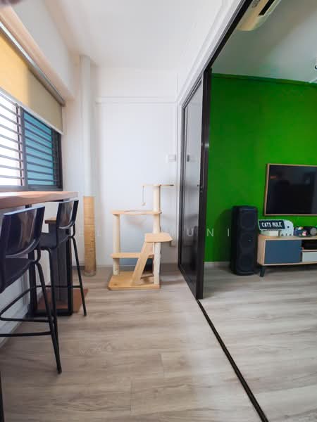 610 Senja Road, 610 Senja Road, 3 Bedrooms, 1,184 sqft, HDB Flat For Sale, by Elfi Muni, 500136681 - Living Room - PropertyGuru.com.sg