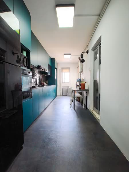 610 Senja Road, 610 Senja Road, 3 Bedrooms, 1,184 sqft, HDB Flat For Sale, by Elfi Muni, 500136681 - Kitchen - PropertyGuru.com.sg
