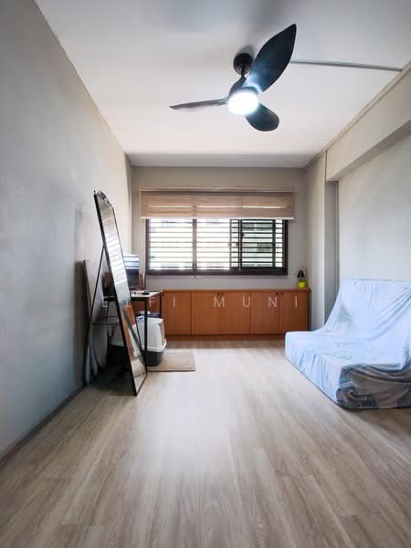 610 Senja Road, 610 Senja Road, 3 Bedrooms, 1,184 sqft, HDB Flat For Sale, by Elfi Muni, 500136681 - Living Room - PropertyGuru.com.sg