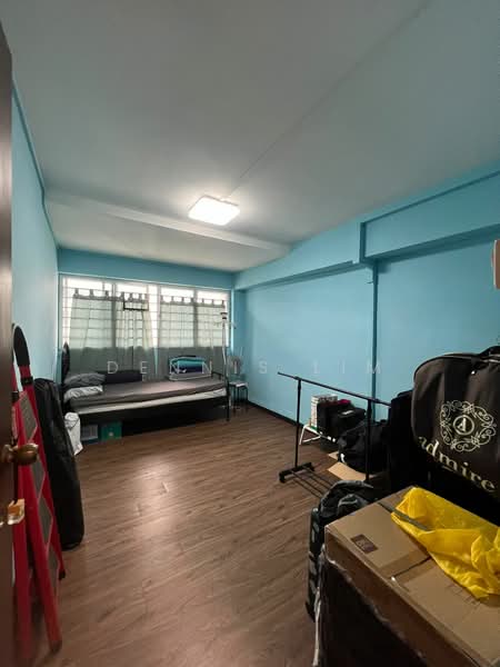 408 Hougang Avenue 10, 408 Hougang Avenue 10, 3 Bedrooms, 1,302 sqft, HDB Flat For Sale, by Dennis Lim, 500136684 - Bedroom - PropertyGuru.com.sg