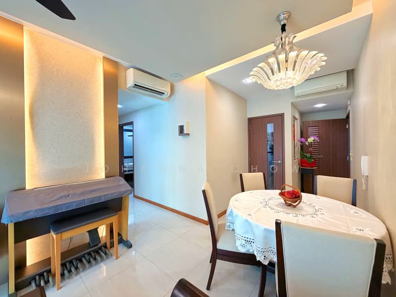1 Canberra, 7 Canberra Drive, 3 Bedrooms, 1,044 sqft, Executive Condominium For Sale, by Johanna Chow, 500136699 - Dining Room - PropertyGuru.com.sg