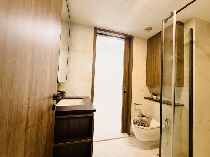 Sceneca Residence, 26 Tanah Merah Kechil Link, 2 Bedrooms, 753 sqft, Condominium For Sale, by Eric Goh, 500136704 - Bathroom - PropertyGuru.com.sg