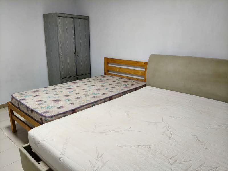526 Hougang Avenue 6, 526 Hougang Avenue 6, Room Rental, 200 sqft, HDB Flat For Rent, by Cindy Chew, 500136707 - Bedroom - PropertyGuru.com.sg