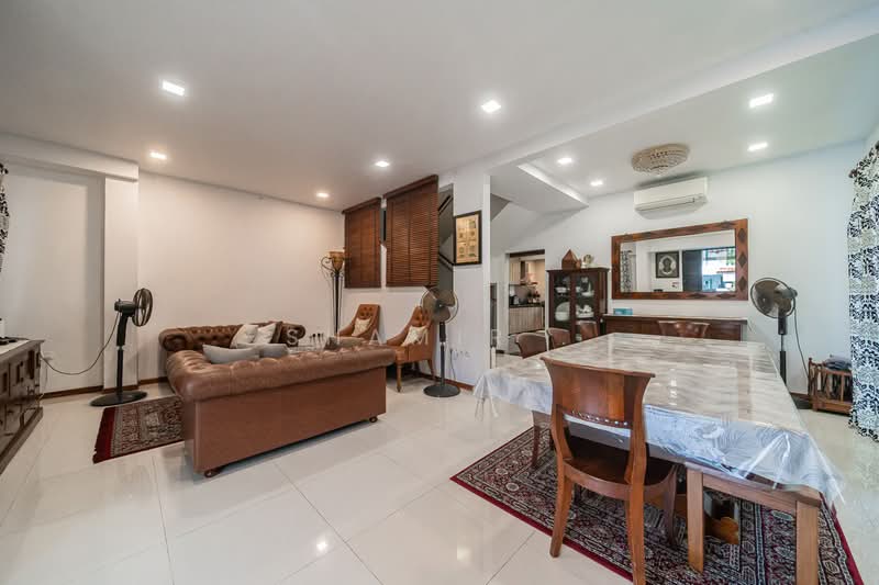 For Sale - Peakview Estate