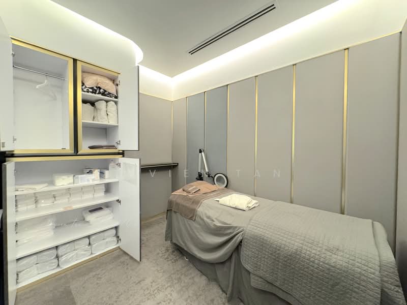 Prime Level 1 Retail/ Beauty/ Spa at Tanjong Pagar MRT, Tanjong Pagar/ Peck Seah Street/ Wallich Street/ Maxwell Road, 1,626 sqft, Mall Shop For Rent, by Vivien Tan, 500136721 - Interior - CommercialGuru.com.sg