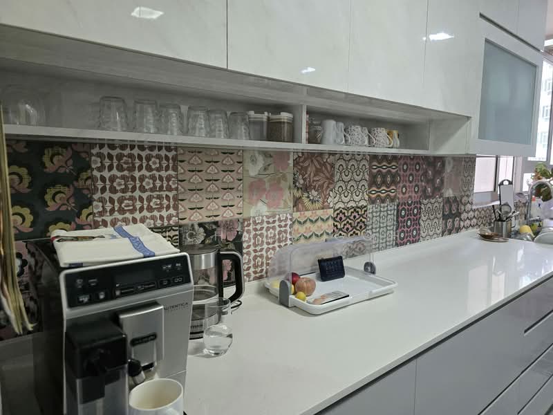 Costa Del Sol, 68 Bayshore Road, 4 Bedrooms, 1,561 sqft, Condominium For Sale, by Michael Goh, 500136724 - Kitchen - PropertyGuru.com.sg