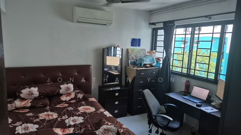 173 Woodlands Street 13, 173 Woodlands Street 13, Room Rental, 130 sqft, HDB Flat For Rent, by Jonathan Yong, 500136725 - Bedroom - PropertyGuru.com.sg