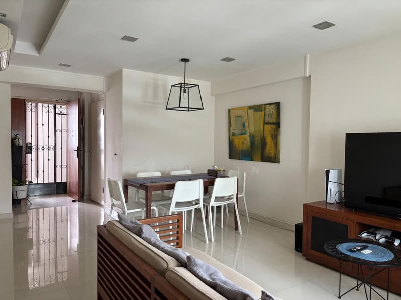 488 Admiralty Link, 488 Admiralty Link, 3 Bedrooms, 1,011 sqft, HDB Flat For Sale, by Sean Yin, 500136733 - Living Room - PropertyGuru.com.sg