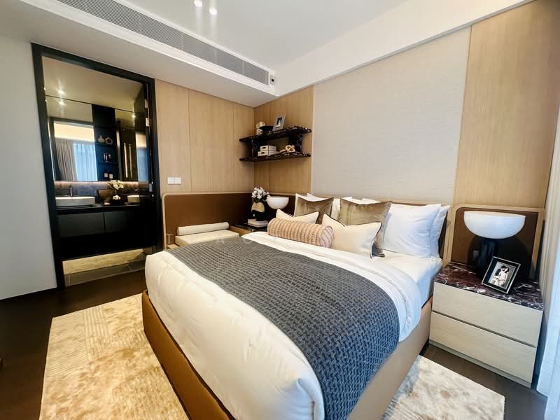 Tembusu Grand, 94 Jalan Tembusu, 5 Bedrooms, 2,691 sqft, Condominium For Sale, by Tracy Teo, 500136734 - Bedroom - PropertyGuru.com.sg