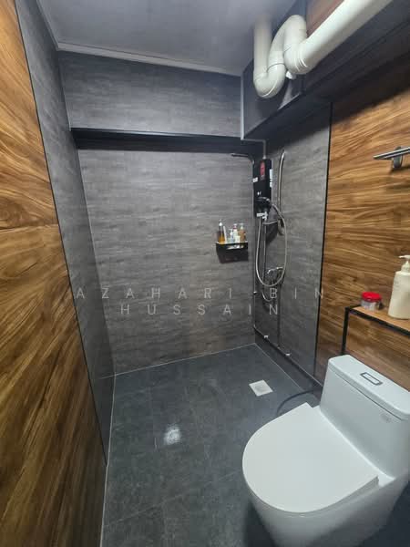 Sky Everton, 50 Everton Road, 6 Bedrooms, 1,819 sqft, Condominium For Sale, by Azahari Bin Hussain, 500136741 - Bathroom - PropertyGuru.com.sg