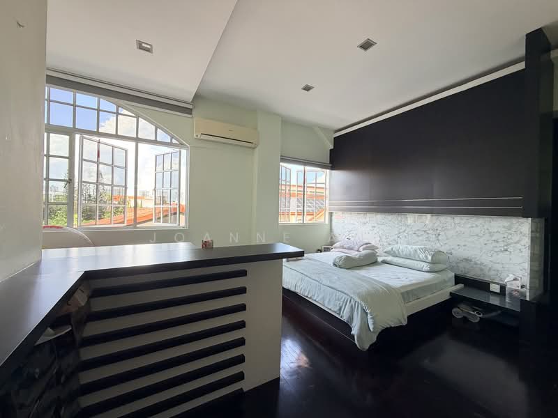 Opera Estate: Carmen Street | Tosca Street, , 6 Bedrooms, 4,200 sqft, Semi-Detached House For Sale, by Joanne Ang, 500136749 - Bedroom - PropertyGuru.com.sg