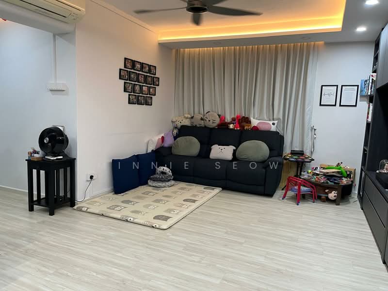 838 Hougang Central, 838 Hougang Central, 3 Bedrooms, 1,076 sqft, HDB Flat For Rent, by Minnie Seow, 500136762 - Living Room - PropertyGuru.com.sg