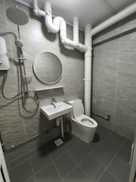 419 Serangoon Central, 419 Serangoon Central, 3 Bedrooms, 1,323 sqft, HDB Flat For Rent, by Caleb Seah, 500136768 - Bathroom - PropertyGuru.com.sg