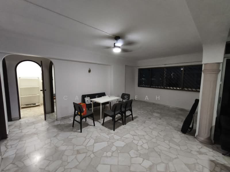 419 Serangoon Central, 419 Serangoon Central, 3 Bedrooms, 1,323 sqft, HDB Flat For Rent, by Caleb Seah, 500136768 - Living Room - PropertyGuru.com.sg