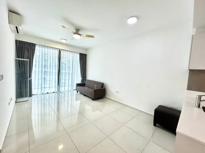 Ripple Bay, 12 Pasir Ris Link, 2 Bedrooms, 775 sqft, Condominium For Rent, by Christine Ng, 500136772 - Living Room - PropertyGuru.com.sg