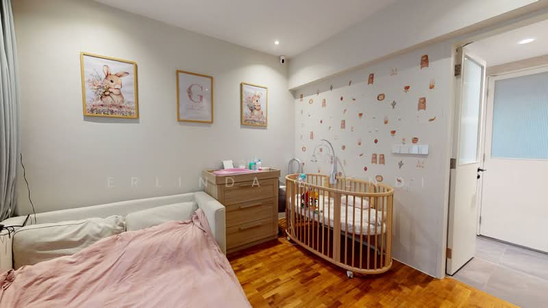 Mutiara Crest, 2 Jalan Mutiara, 3 Bedrooms, 1,335 sqft, Apartment For Sale, by Erlinda Efendi, 500136782 - Bedroom - PropertyGuru.com.sg