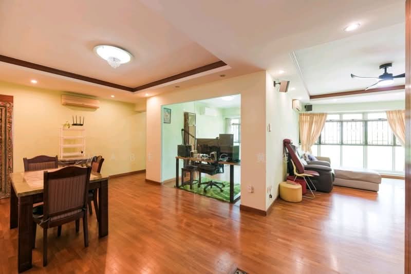 105B Edgefield Plains, , 3 Bedrooms, 1,184 sqft, HDB Flat For Sale, by Mabel Ng 黄施綺, 500136797 - PropertyGuru.com.sg