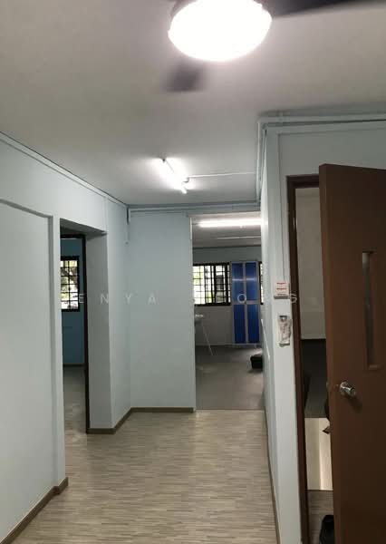 26 Teck Whye Lane, 26 Teck Whye Lane, 2 Bedrooms, 721 sqft, HDB Flat For Rent, by Enya Yeong, 500136819 - Corridor - PropertyGuru.com.sg