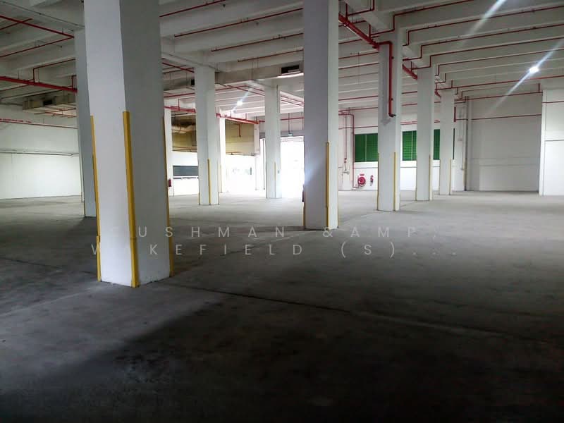 Ground Floor Warehouse with High Ceiling at Toh Guan, , 13,000 sqft, Factory / Workshop (B2) For Rent, by CUSHMAN & WAKEFIELD (S) PTE LTD, 500136820 - Interior - CommercialGuru.com.sg