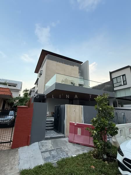 Brand New 4-Storeys Bespoke Designer Semi Detached | TOP Soon, , 6 Bedrooms, 7,460 sqft, Semi-Detached House For Sale, by Angelina Tan, 500136830 - PropertyGuru.com.sg