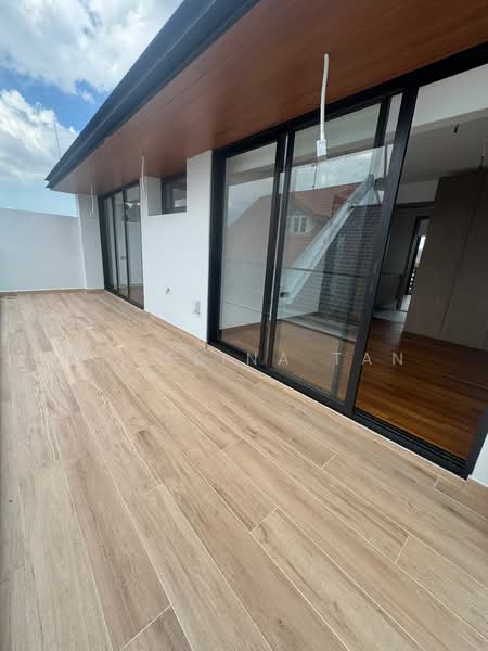 Brand New 4-Storeys Bespoke Designer Semi Detached | TOP Soon, , 6 Bedrooms, 7,460 sqft, Semi-Detached House For Sale, by Angelina Tan, 500136830 - PropertyGuru.com.sg