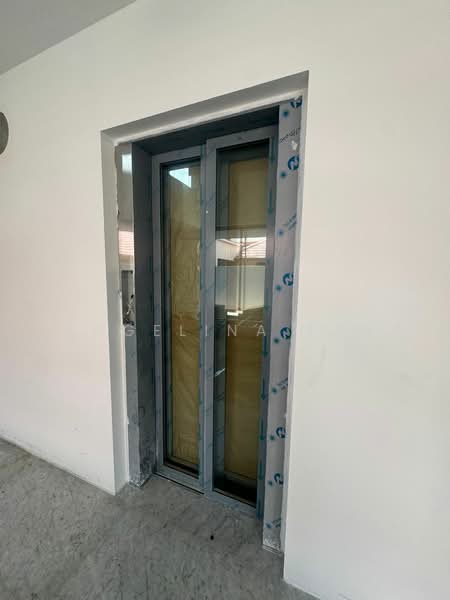 Brand New 4-Storeys Bespoke Designer Semi Detached | TOP Soon, , 6 Bedrooms, 7,460 sqft, Semi-Detached House For Sale, by Angelina Tan, 500136830 - PropertyGuru.com.sg