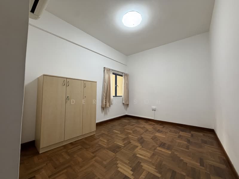 Dormer Park, 53 Jervois Road, 3 Bedrooms, 1,227 sqft, Condominium For Rent, by Derek Soh, 500136835 - Bedroom - PropertyGuru.com.sg