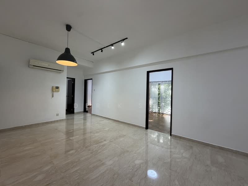 Dormer Park, 53 Jervois Road, 3 Bedrooms, 1,227 sqft, Condominium For Rent, by Derek Soh, 500136835 - Living Room - PropertyGuru.com.sg