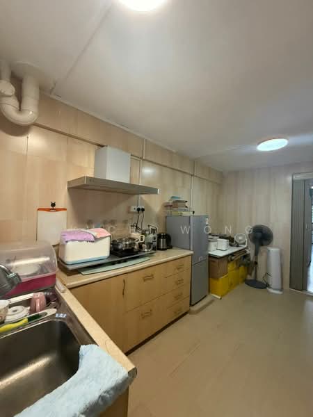 409 Bedok North Avenue 2, 409 Bedok North Avenue 2, 2 Bedrooms, 883 sqft, HDB Flat For Sale, by Kimchi Wong, 500136839 - PropertyGuru.com.sg