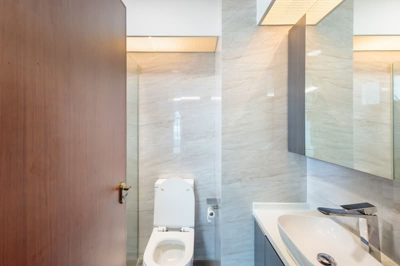 310A Ang Mo Kio Avenue 1, 310A Ang Mo Kio Avenue 1, 3 Bedrooms, 1,302 sqft, HDB Flat For Sale, by Fiona Ng, 500136842 - Bathroom - PropertyGuru.com.sg