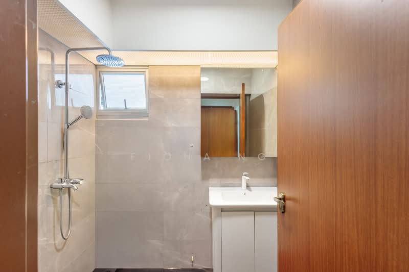 310A Ang Mo Kio Avenue 1, 310A Ang Mo Kio Avenue 1, 3 Bedrooms, 1,302 sqft, HDB Flat For Sale, by Fiona Ng, 500136842 - Bathroom - PropertyGuru.com.sg