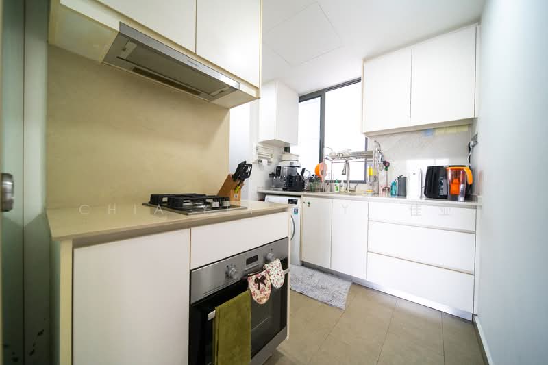 Riversails, 8 Upper Serangoon Crescent, 2 Bedrooms, 883 sqft, Condominium For Sale, by Chia Yei (CY) 佳业, 500136843 - Kitchen - PropertyGuru.com.sg