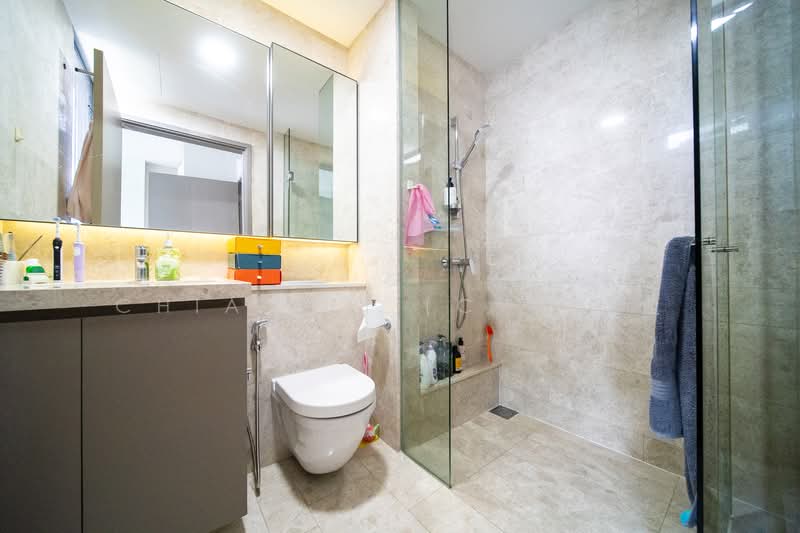 Riversails, 8 Upper Serangoon Crescent, 2 Bedrooms, 883 sqft, Condominium For Sale, by Chia Yei (CY) 佳业, 500136843 - Bathroom - PropertyGuru.com.sg