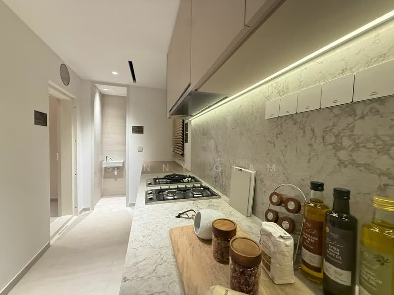 Bloomsbury Residences, 61 Media Circle, 4 Bedrooms, 1,421 sqft, Condominium For Sale, by Sunny Giam, 500136847 - Kitchen - PropertyGuru.com.sg