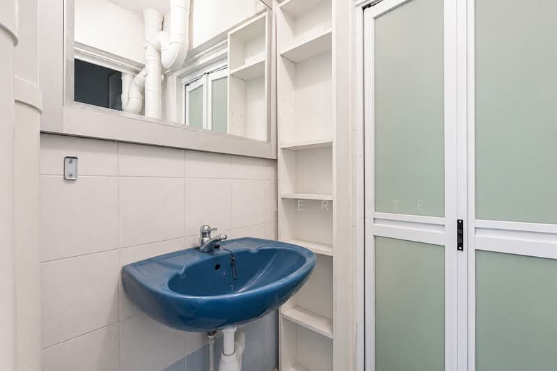 129 Bukit Merah View, 129 Bukit Merah View, 4 Bedrooms, 1,561 sqft, HDB Flat For Sale, by NOEL PHOON, 500136849 - Bathroom - PropertyGuru.com.sg