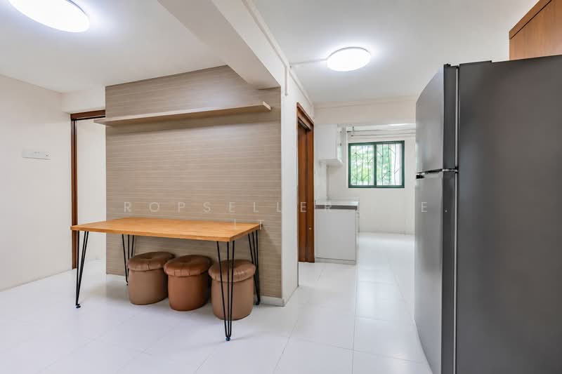 129 Bukit Merah View, 129 Bukit Merah View, 4 Bedrooms, 1,561 sqft, HDB Flat For Sale, by NOEL PHOON, 500136849 - Kitchen - PropertyGuru.com.sg