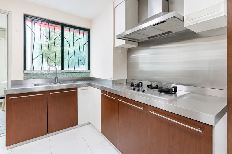 129 Bukit Merah View, 129 Bukit Merah View, 4 Bedrooms, 1,561 sqft, HDB Flat For Sale, by NOEL PHOON, 500136849 - Kitchen - PropertyGuru.com.sg