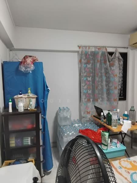 528 Hougang Avenue 6, 528 Hougang Avenue 6, Room Rental, 160 sqft, HDB Flat For Rent, by Roger TTK, 500136877 - Interior - PropertyGuru.com.sg