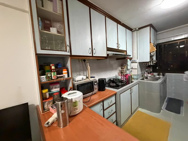 10 Teck Whye Avenue, 10 Teck Whye Avenue, 2 Bedrooms, 721 sqft, HDB Flat For Sale, by Kimchi Wong, 500136878 - PropertyGuru.com.sg