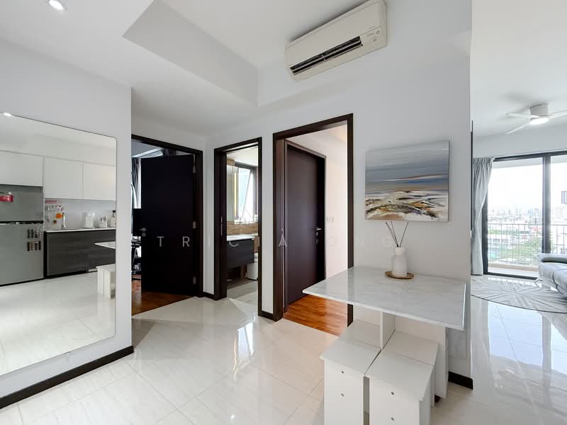 Sims Urban Oasis, 2 Sims Drive, 2 Bedrooms, 624 sqft, Condominium For Sale, by Tricia Ong, 500136879 - Kitchen - PropertyGuru.com.sg