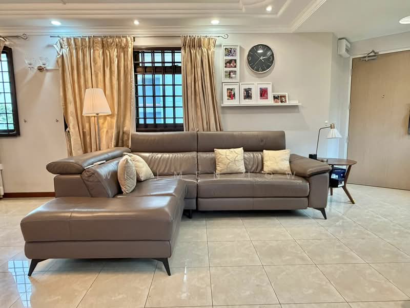 368 Tampines Street 34, 368 Tampines Street 34, 3 Bedrooms, 1,331 sqft, HDB Flat For Sale, by Willmen Low, 500136880 - Living Room - PropertyGuru.com.sg