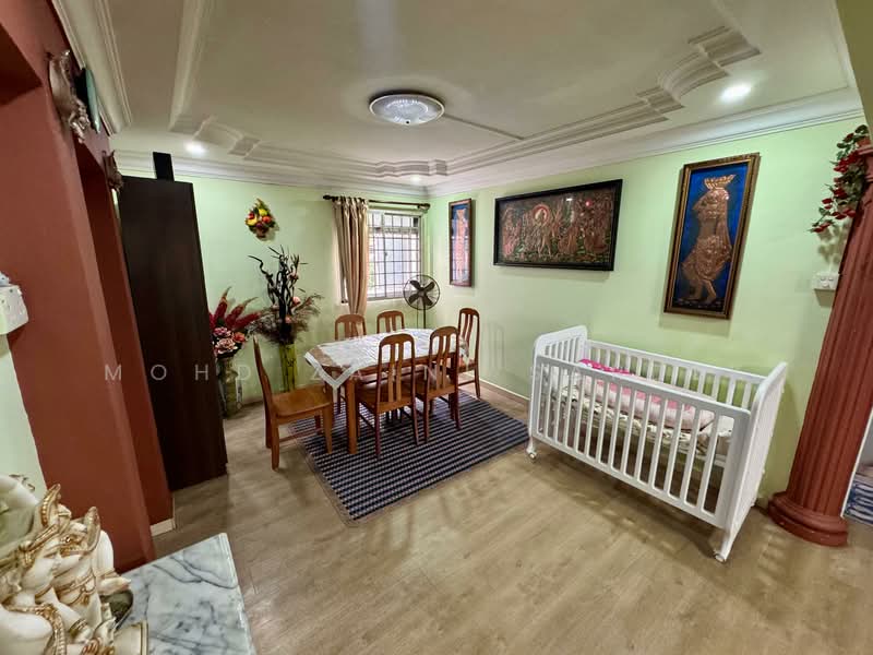 419 Woodlands Street 41, 419 Woodlands Street 41, 5 Bedrooms, 1,894 sqft, HDB Flat For Sale, by Mohd Zaini Sardek, 500136882 - Dining Room - PropertyGuru.com.sg