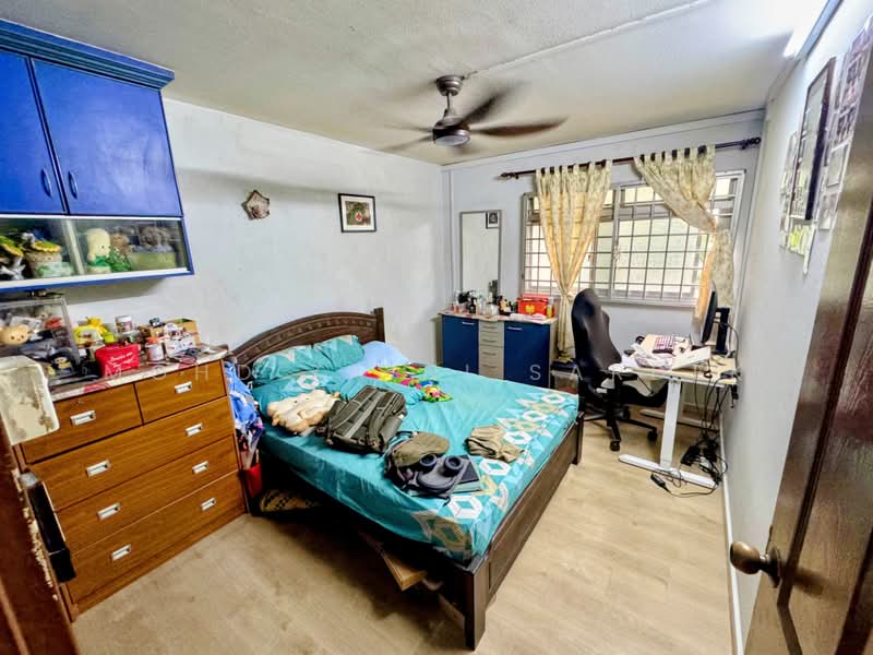 419 Woodlands Street 41, 419 Woodlands Street 41, 5 Bedrooms, 1,894 sqft, HDB Flat For Sale, by Mohd Zaini Sardek, 500136882 - Bedroom - PropertyGuru.com.sg