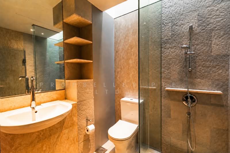 The Teneriffe, 252 Laurel Wood Avenue, 5 Bedrooms, 3,122 sqft, Apartment For Sale, by Don Png, 500136883 - Bathroom - PropertyGuru.com.sg