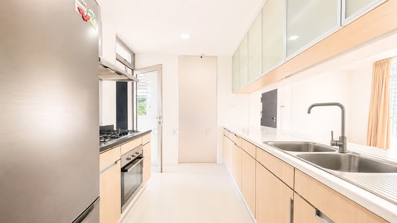 The Shelford, 1 Shelford Road, 3 Bedrooms, 1,389 sqft, Condominium For Rent, by Jack Pang, 500136893 - Kitchen - PropertyGuru.com.sg