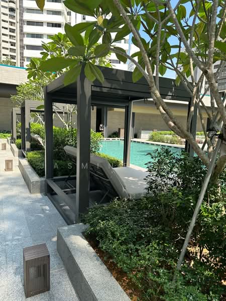 Irwell Hill Residences, 2 Irwell Hill, 2 Bedrooms, 657 sqft, Condominium For Sale, by Jasmine Tan, 500136894 - Pool - PropertyGuru.com.sg