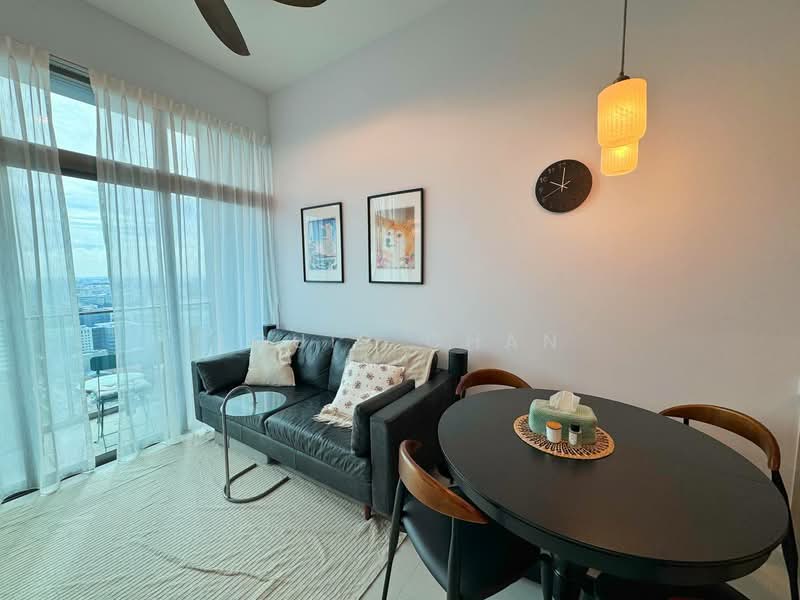 Sturdee Residences, 10 Beatty Road, 2 Bedrooms, 721 sqft, Condominium For Sale, by Louis Chan, 500136908 - Living Room - PropertyGuru.com.sg
