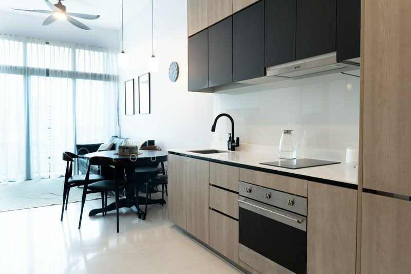 Sturdee Residences, 10 Beatty Road, 2 Bedrooms, 721 sqft, Condominium For Sale, by Louis Chan, 500136908 - Kitchen - PropertyGuru.com.sg